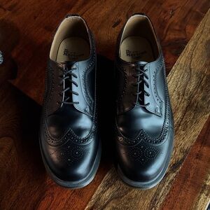 Dr. Martens 3989 Black Leather Wingtip Brogue Oxfords Size 12 Classic Lace Up